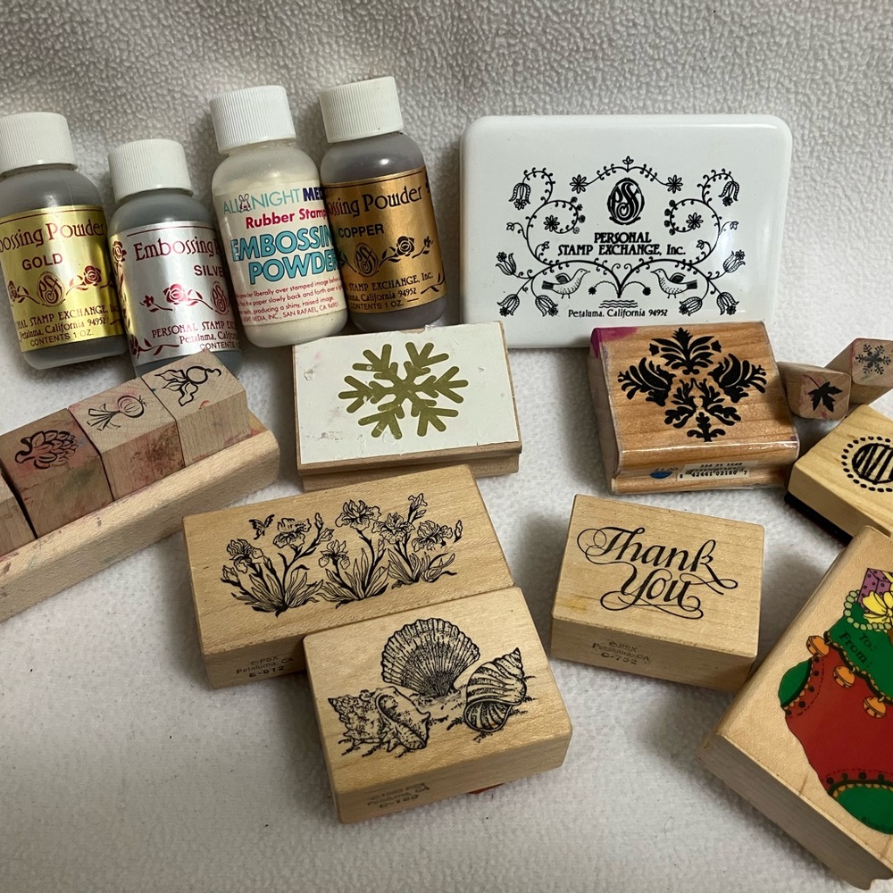 Rubber Stamp and Embossing Powder lot snowflake, shells, flowers, “thank you”